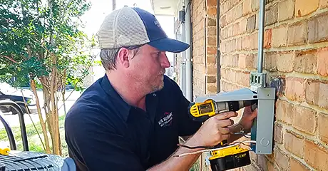Air Right Heating & Air is the best company for AC repair, furnace and heat pump service, and all types of HVAC repair in Frankston TX.