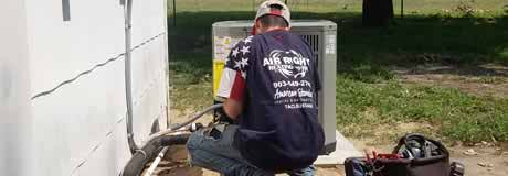 Frankston TX trusts Air Right Heating & Air for Air Conditioning service for all makes and models of HVAC equipment.